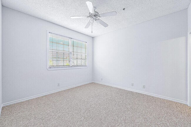 Building Photo - 113 Lighthouse Cir