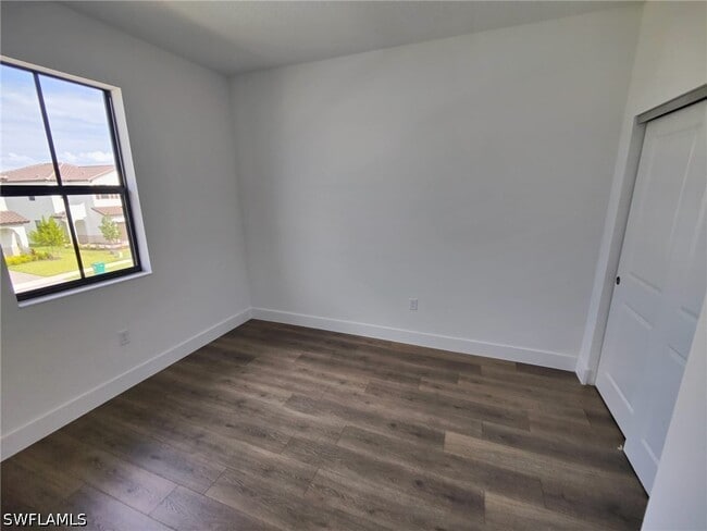 Building Photo - 5573 Cobalto Wy