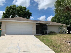 Building Photo - 1427 Hayworth Rd