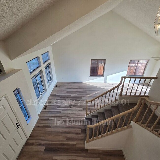 Building Photo - 1804 Quail Run Rd