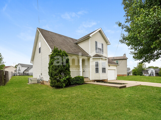 Building Photo - 1402 Addison Dr
