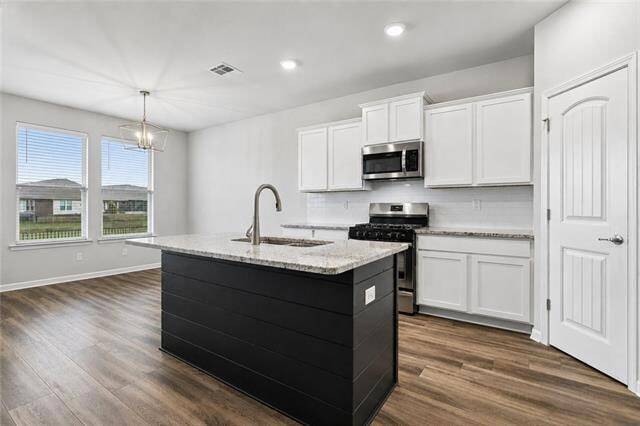 Building Photo - 945 Channel Bend Ct
