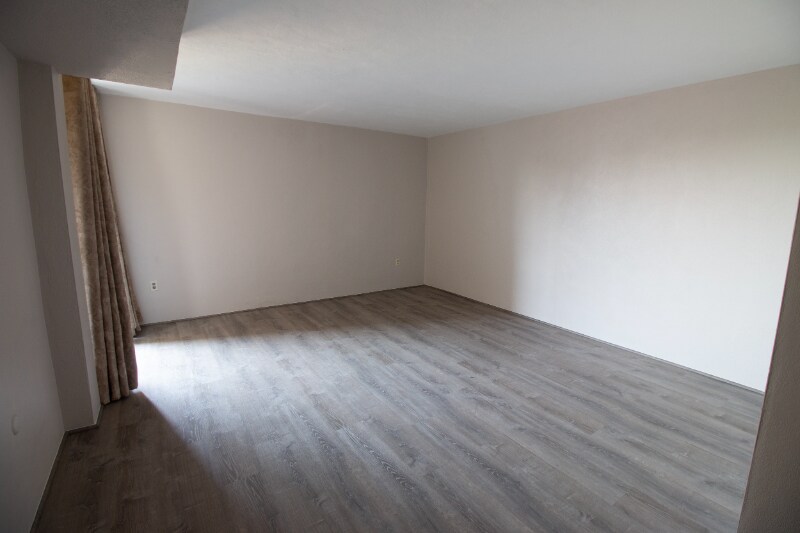 Building Photo - 4511 Forest Ln