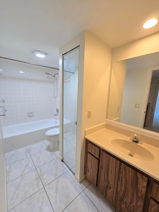 Building Photo - 3811 38th Way