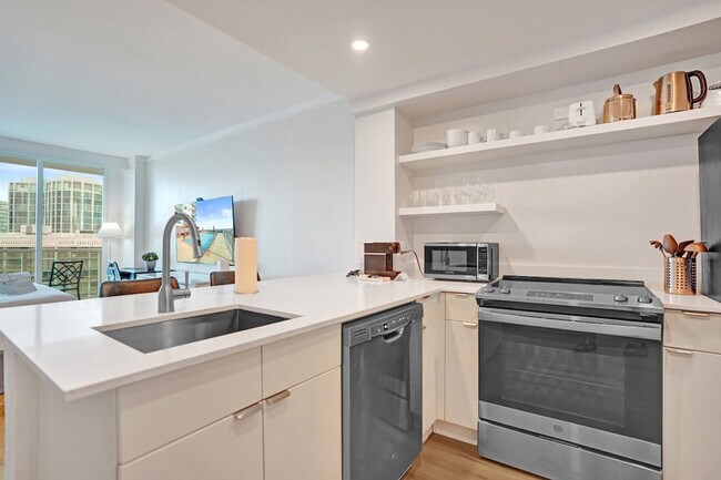 Building Photo - 2889 McFarlane Rd