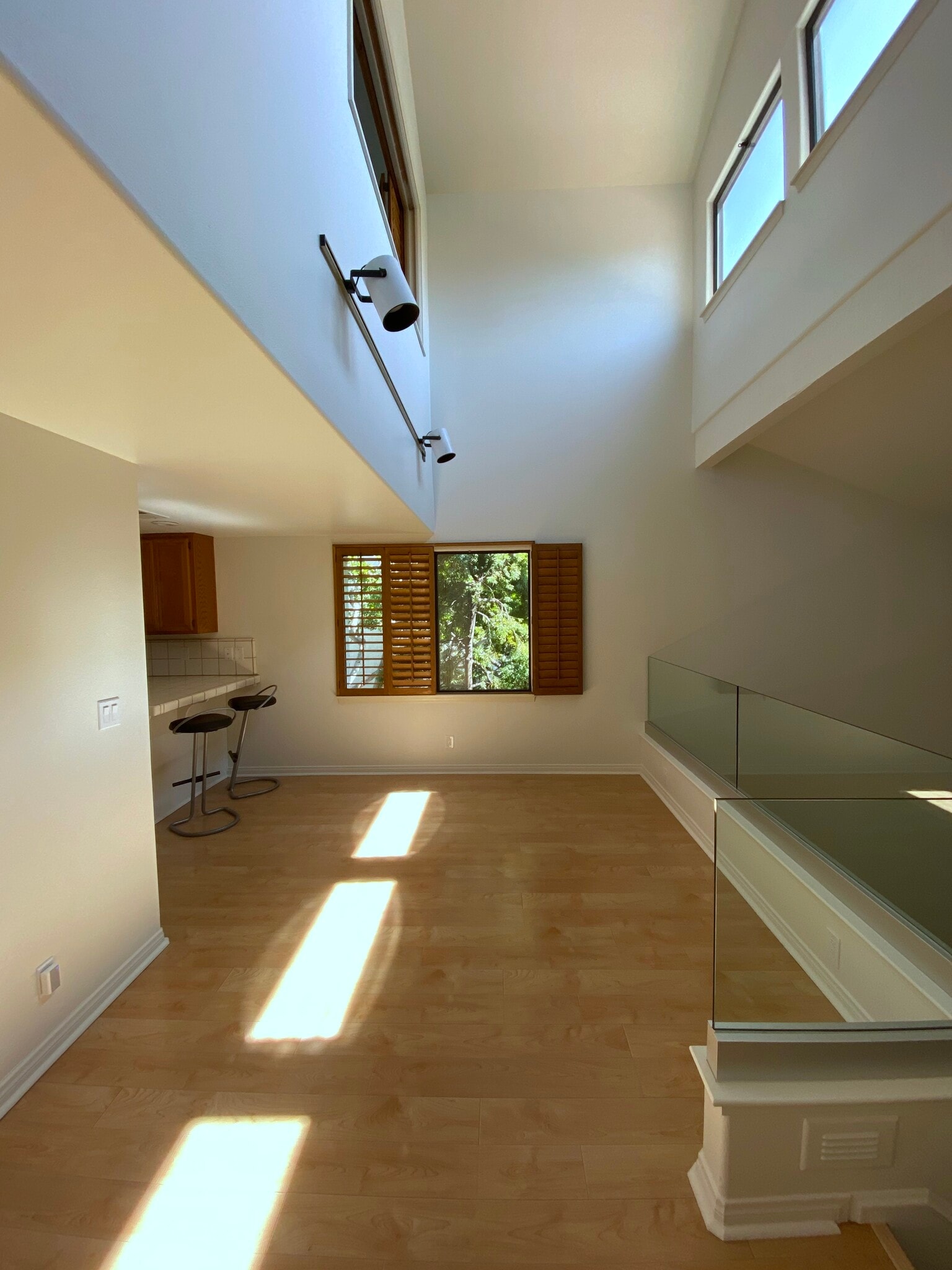 Building Photo - 7 Santa Rosa Ct