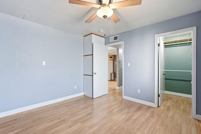 Building Photo - 3002 N 70th St