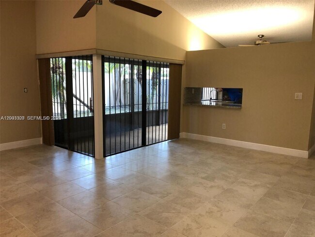 Building Photo - 9164 SW 132nd Ln