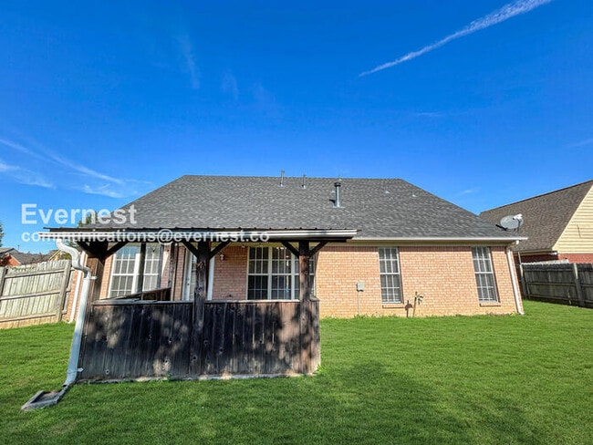 Building Photo - 1649 Central Trails Dr