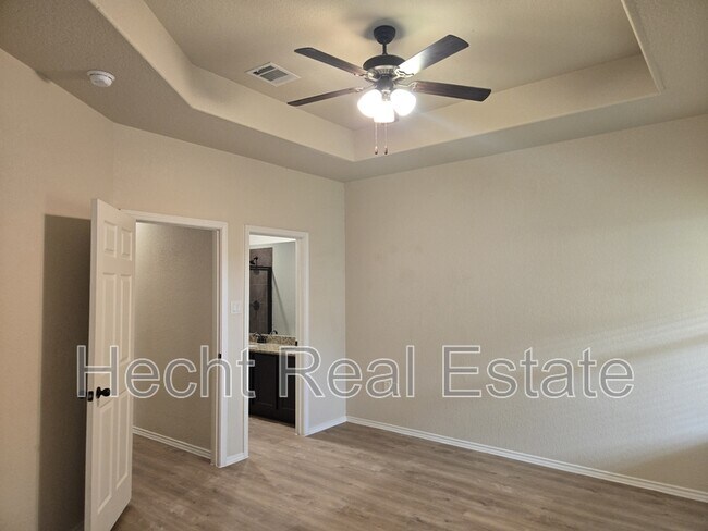 Building Photo - 217 Kaspar Way
