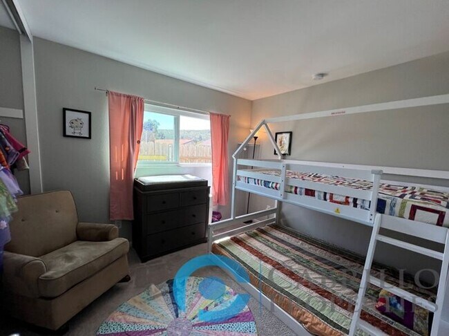 Building Photo - 2419 Fieldlane Pl