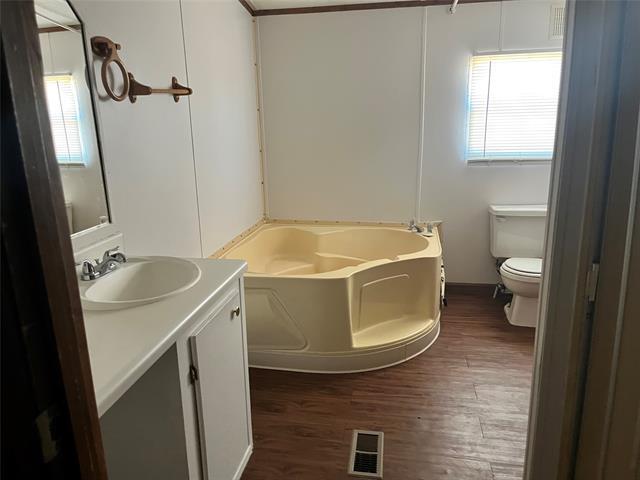 Building Photo - 1139 Market St