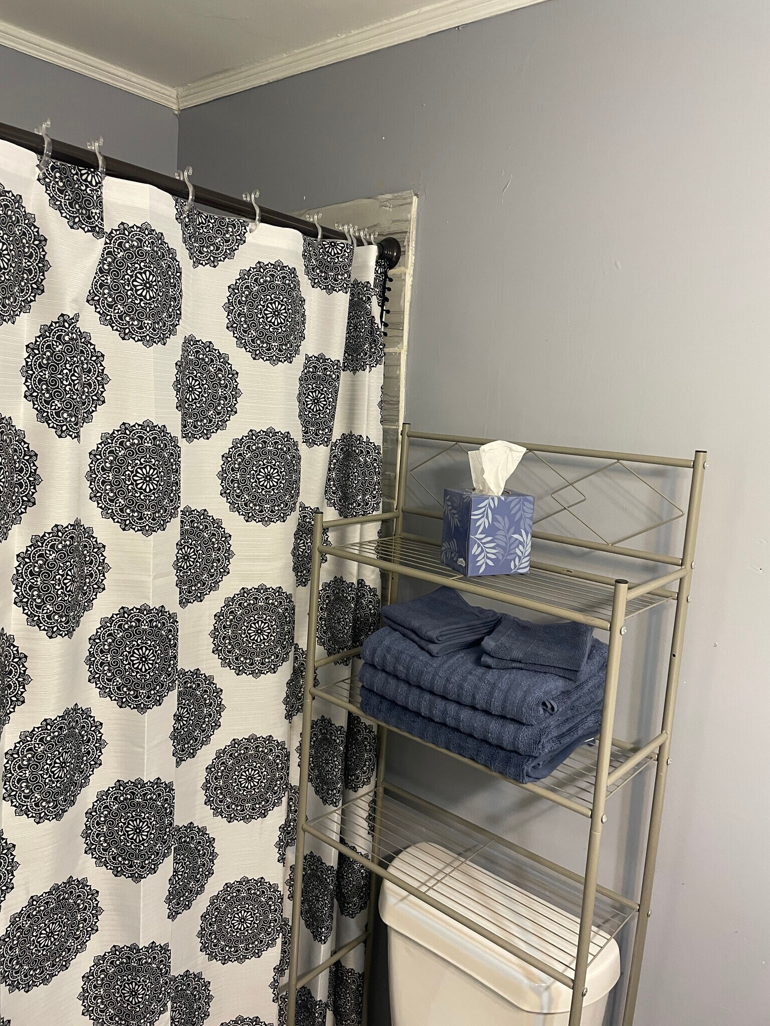 Building Photo - 288 Juliet Ln SW