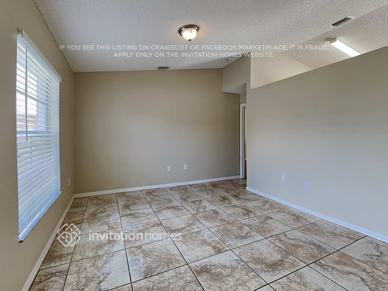 Building Photo - 1718 Hazelton St NW