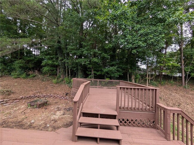 Building Photo - 443 Cricket Ridge Ct