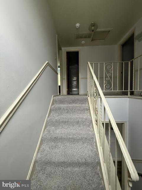 Building Photo - 3059 Huntington Cir