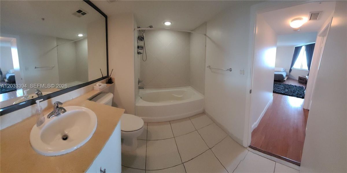 Building Photo - 325 S Biscayne Blvd