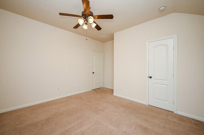 Building Photo - 4411 Wellington Grove Ln