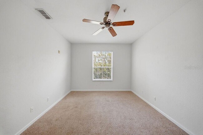 Building Photo - 3190 Dante Dr