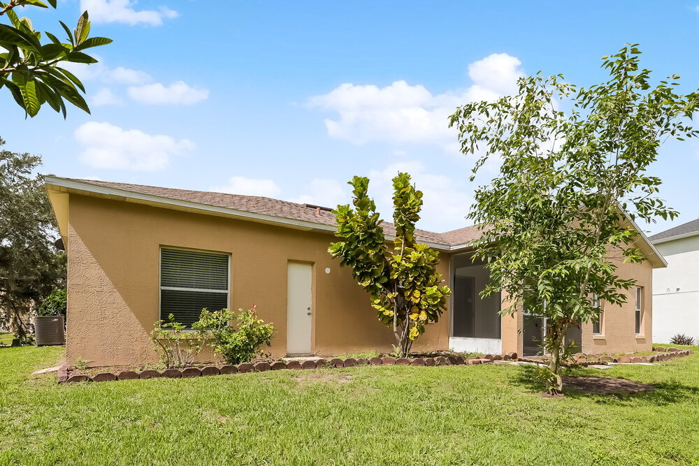 Building Photo - 556 Pinehurst Cove