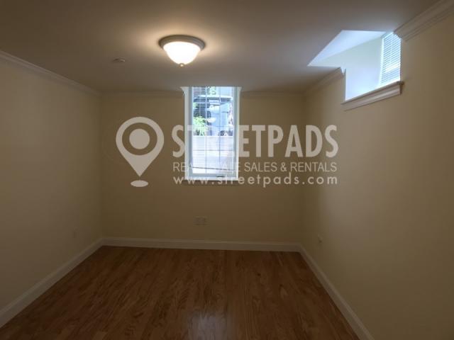 Building Photo - 3 bedroom in Cambridge MA 02138