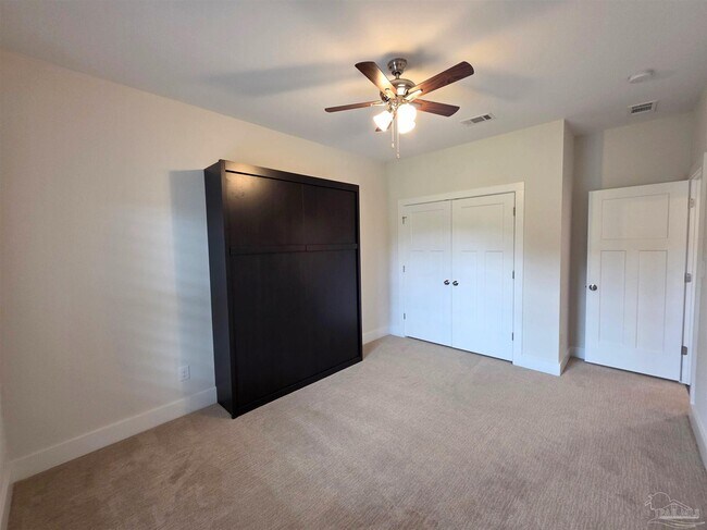 Building Photo - 4570 Omaha Dr