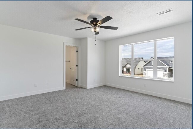 Building Photo - 3015 S Ludlow Way