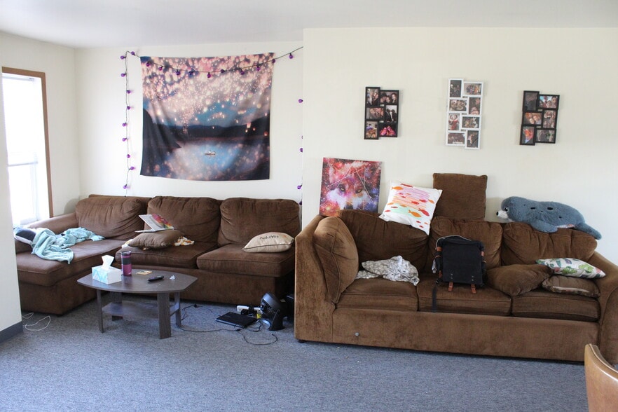 Large living room - 1008 Elmwood Ave