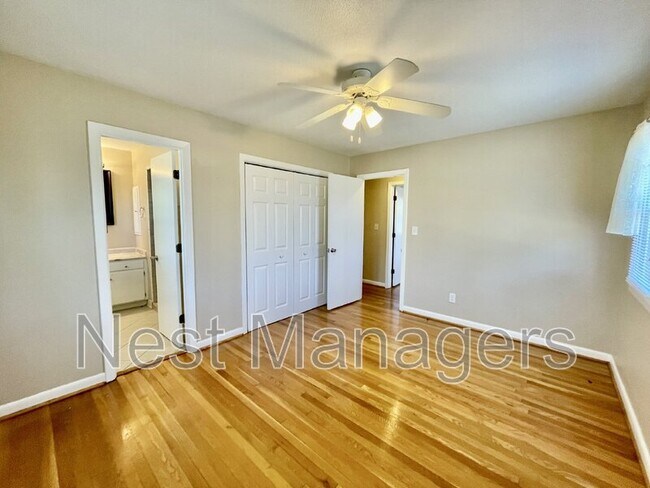 Building Photo - 621 Welsh Pl