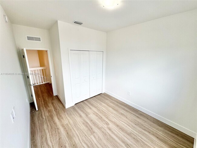 Building Photo - 34526 SW 191st Ave