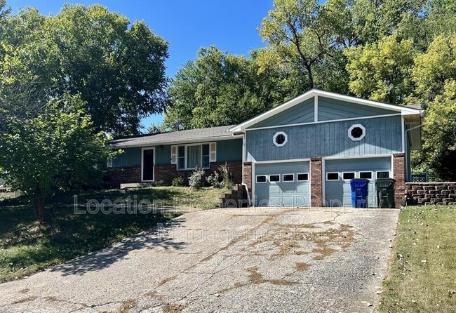 Building Photo - 1913 Jenny Wren Rd
