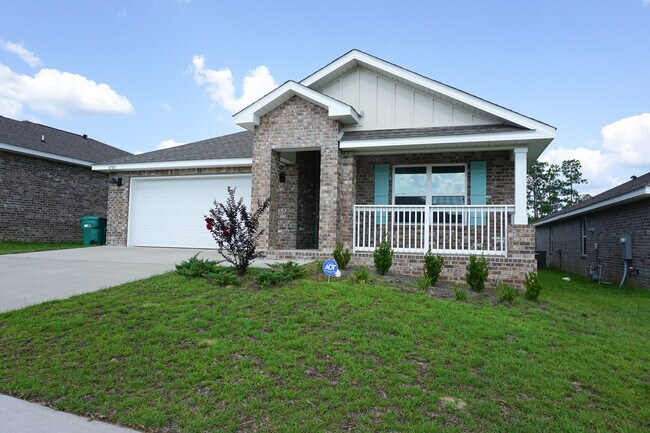 Building Photo - 4703 Airmen Dr
