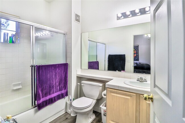 Building Photo - 5250 S Rainbow Blvd