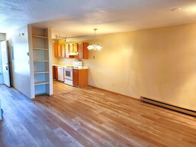 Building Photo - 3015 Illinois Ave