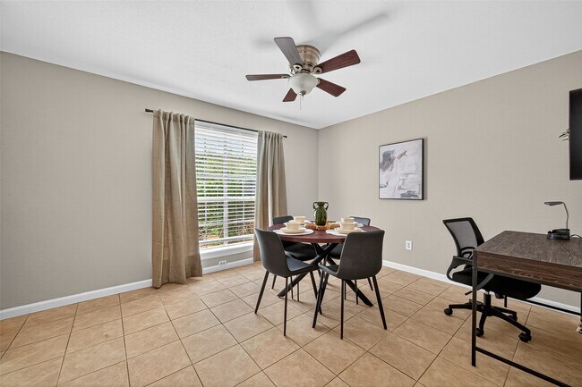 Building Photo - 4064 Belle Park Dr