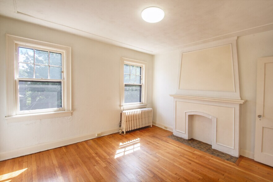 Building Photo - 428 S Trenton Ave