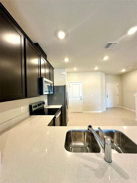 Building Photo - 4216 Chester Spgs Blvd