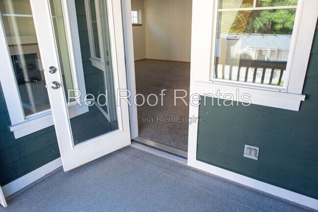 Building Photo - 14807 36th Ave Ct E