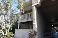 Building Photo - 2B/1B Condo 12 min from Orlando downtown