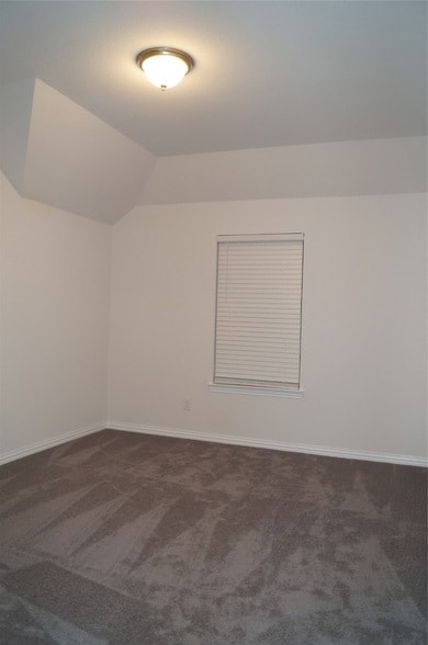 Building Photo - 2056 Meliana Dr