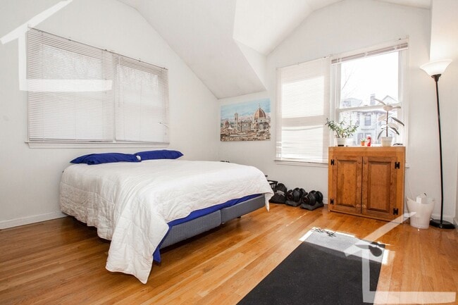 Building Photo - Large Townhouse in Allston, Parking Included, Laundry is in the Unit, Central Heat/AC, Deck