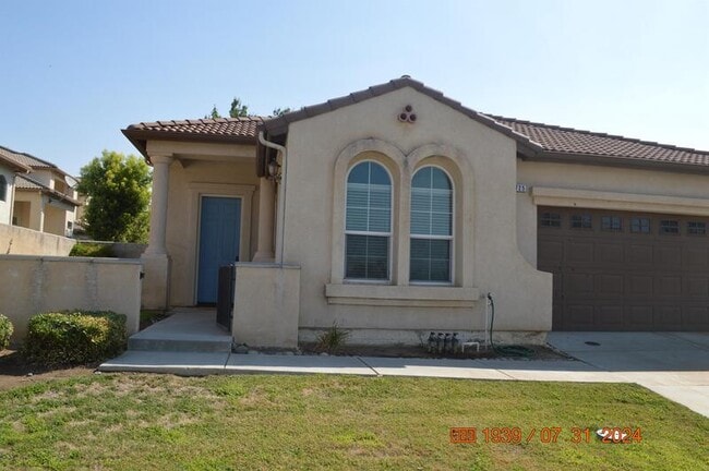 Building Photo - 2725 Amalfi