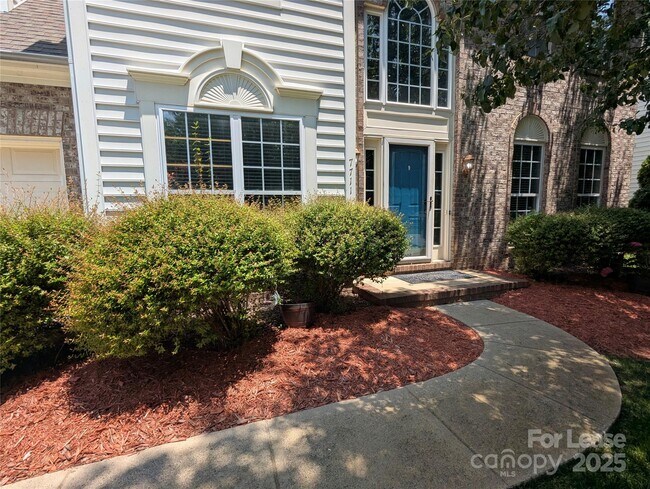 Building Photo - 7711 Epping Forest Dr