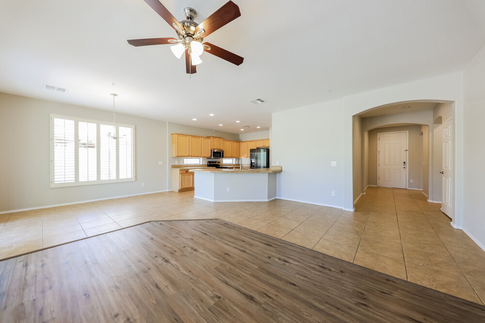 Building Photo - 12576 W Morning Vista Dr