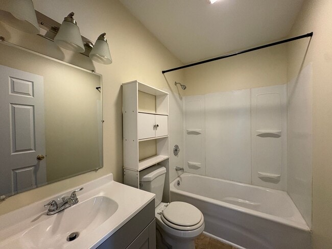 Building Photo - Beautiful refurbished home with hardwood floors throughout!