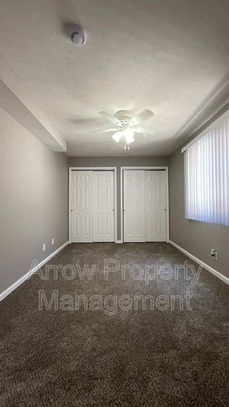 Building Photo - 1111 E Street