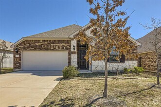 Building Photo - 113 Concho Creek Loop