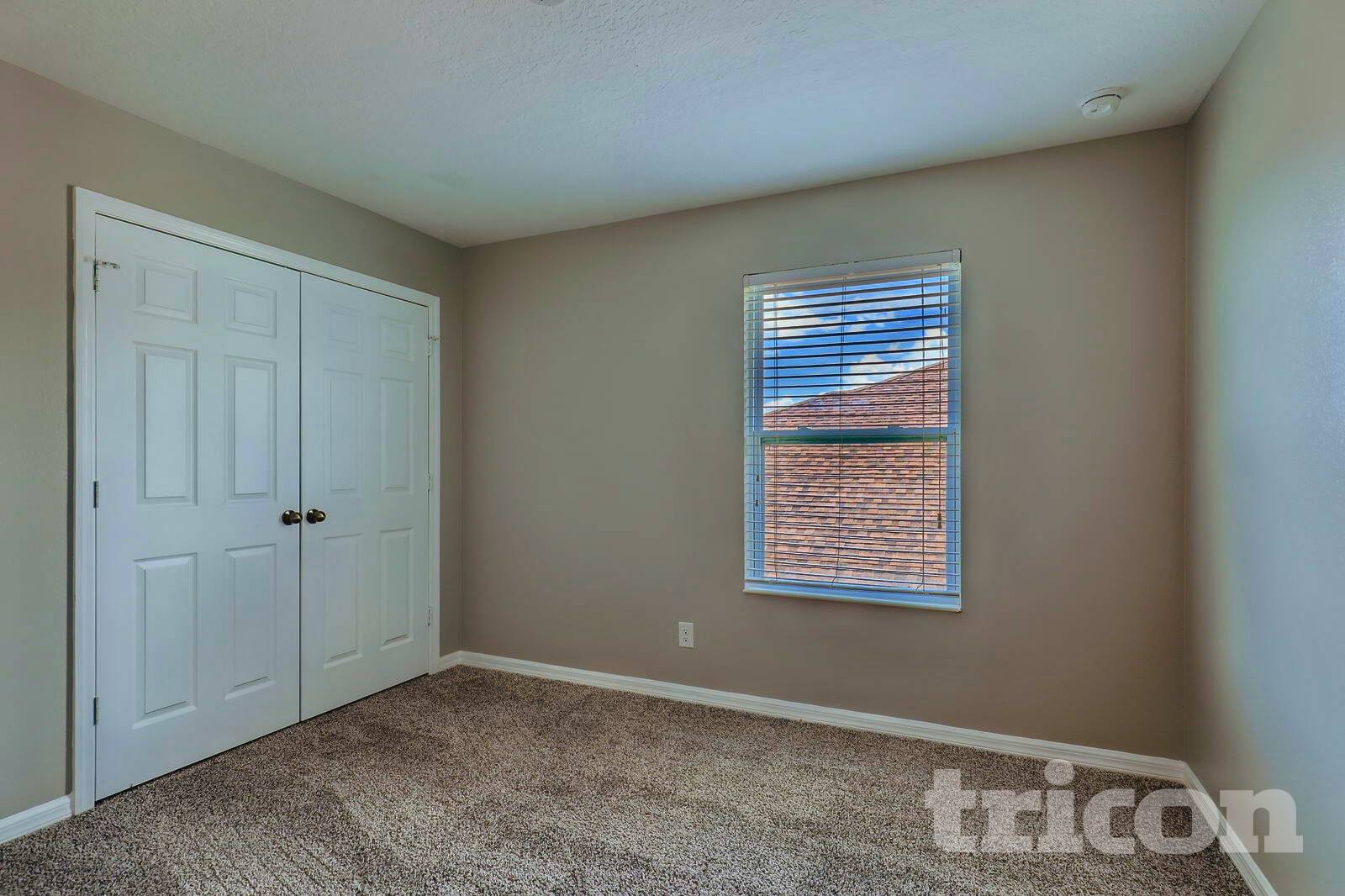 Building Photo - 642 Black Eagle Dr