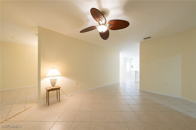 Building Photo - 2200 Arielle Dr