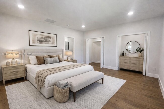 Building Photo - 1123 NW 25th St